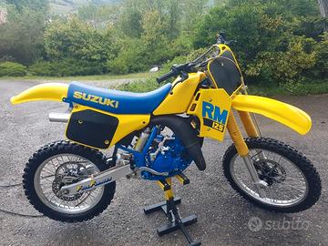 Suzuki RM 125 Cross condizioni uniche