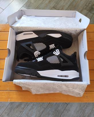 Air Jordan 4 Retro White Thunder  -44.5- NUOVE 