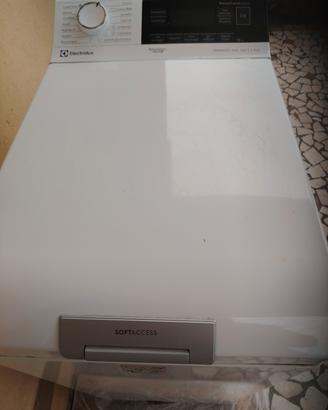 Lavatrice Electrolux carica alto fino 7 kg 