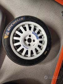 Cerchi Cromodora/Sparco 7x15 con gomme FIA