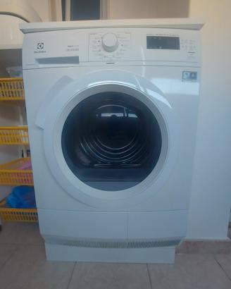 ASCIUGATRICE ELECTROLUX