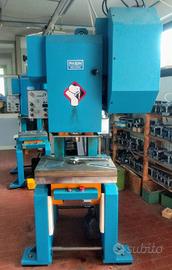 Macchina poco usata; nessun difetto