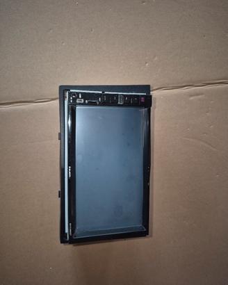 Autoradio con schermo touchscreen(formato 2DIN) 