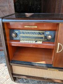 radio giradischi con mobile