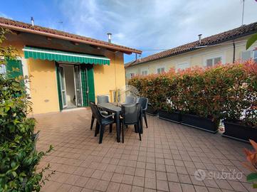 3 LOCALI A CARMAGNOLA