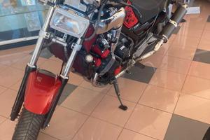 YAMAHA FZX 750