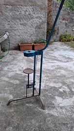 Tappatrice enologica a colonna 3 piedi