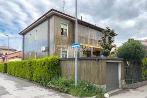 3 LOCALI SENZA SPESE!