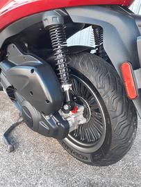 BEVERLY 300IE SPORT ABS