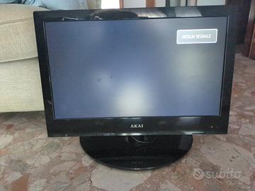Televisore TV LED 19" Akai 