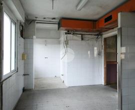 NEGOZIO A CASALPUSTERLENGO