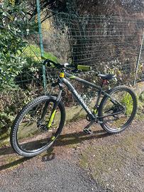 in vendes rockrider 530 condizioni come nuovo 2024