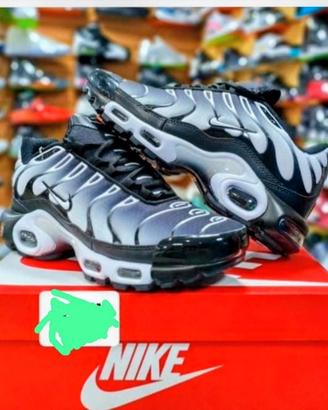 NIKE TN