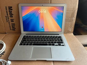 MacBook Air 13”