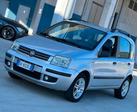 Fiat panda 1.2 benzina emotion suoer accessoriata