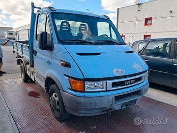 Iveco daily anno 2001 ricambi usati