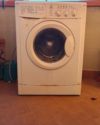 Lavatrice Indesit Slim