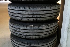 Set gomme +cerchi rimorchio auto