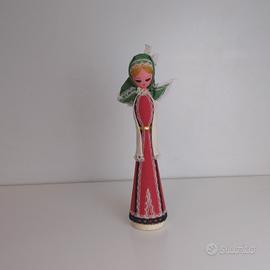 Bambola vintage bulgara tradizionale folk costume 
