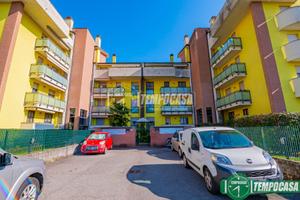 SPLENDIDO DUE LOCALI CON GIARDINO