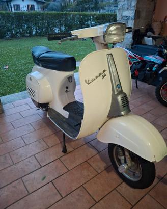Vespa 50 special