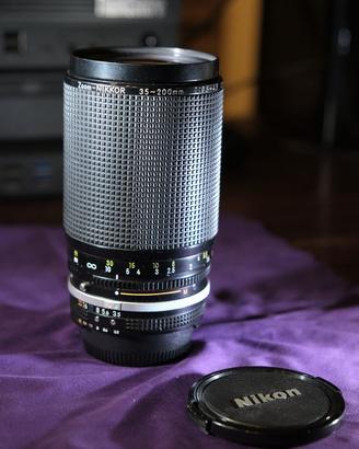 Nikon 35-200 f3.5-4.5 AiS