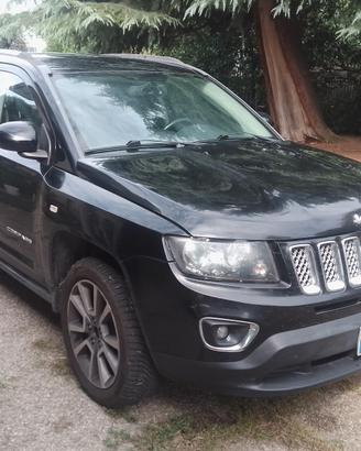 JEEP COMPASS CRD 2.2 LIMITED BLACK EDITION