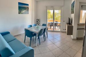 Trilocale fronte mare rif. 79