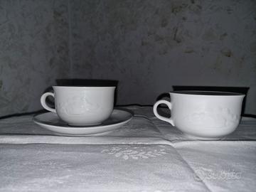 Due Tazzine e 1 Piattino Mulino Bianco.