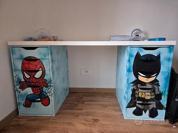 Scrivania customizzata