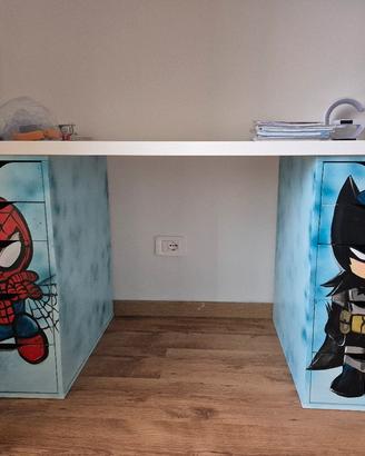 Scrivania customizzata