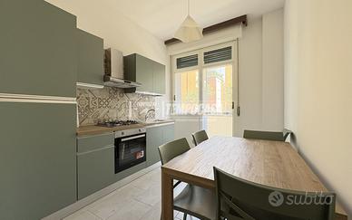 Bolognina via di Corticella Rif.27:Trilocale con b