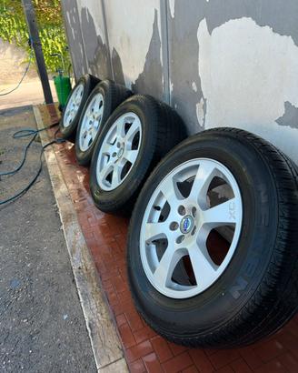 CERCHI VOLVO XC60 CON LE GOMME 235/65/R17
