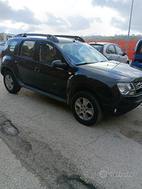 Macchina Dacia Duster