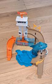 Pista Hot wheels Squalo