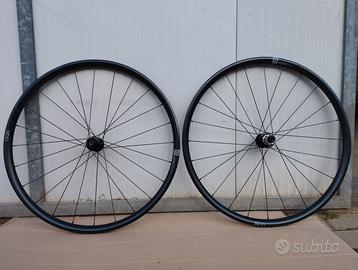 Ruote corsa/gravel disk 25mm