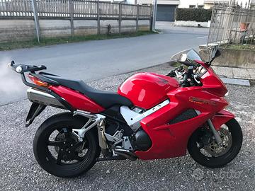 Honda VFR V-Tec