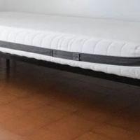 Materasso in memory foam completo di rete