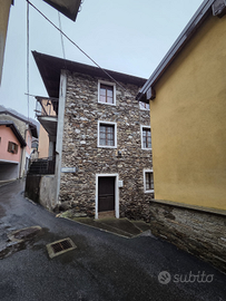 Casa semindipendente