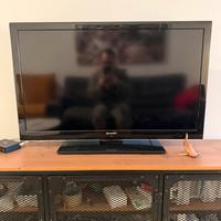 TV Sharp 42” Full HD con HDMI e USB