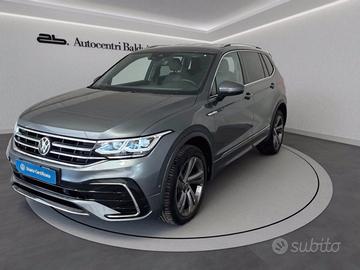 VOLKSWAGEN Tiguan Allspace