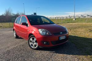 Ford Fiesta 1.2 16V aut. 5p. Ghia