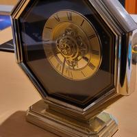 Orologio da tavolo a batteria Royale Quartz funz