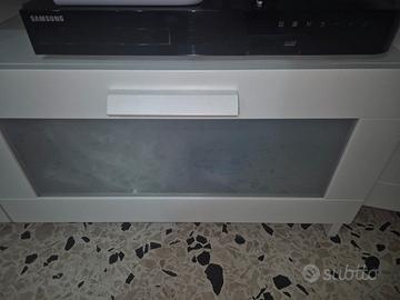 Bluray/ e audio 2.1 (2 casse e un subwoofer)