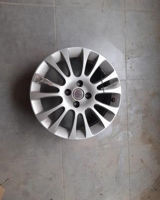 cerchi in lega 16"