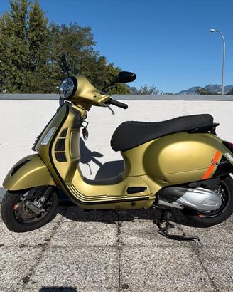 Vespa GTS 300 hpe Super Sport