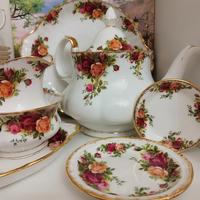 19 Pezzi Set Da Tè Royal Albert Old Country Roses