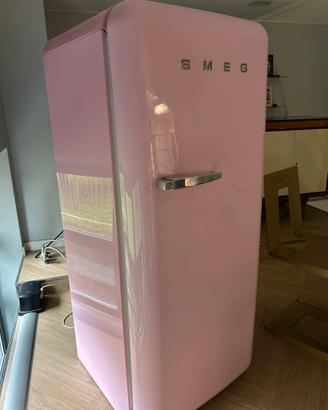 Frigorifero smeg rosa
