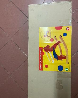 Cavallo a dondolo per bambini