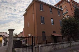 Villa di 400 m² con più di 5 locali a Sesto San Gi